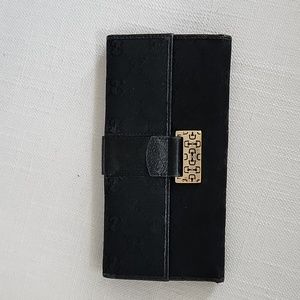 Gucci monogram wallet